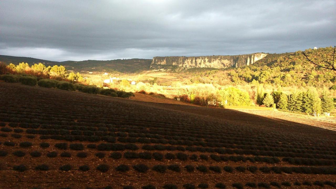 Les Vallons Holiday Home Lioux ภายนอก รูปภาพ