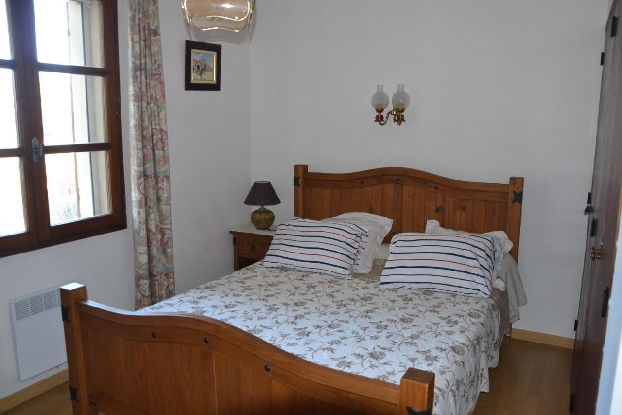 Les Vallons Holiday Home Lioux ภายนอก รูปภาพ