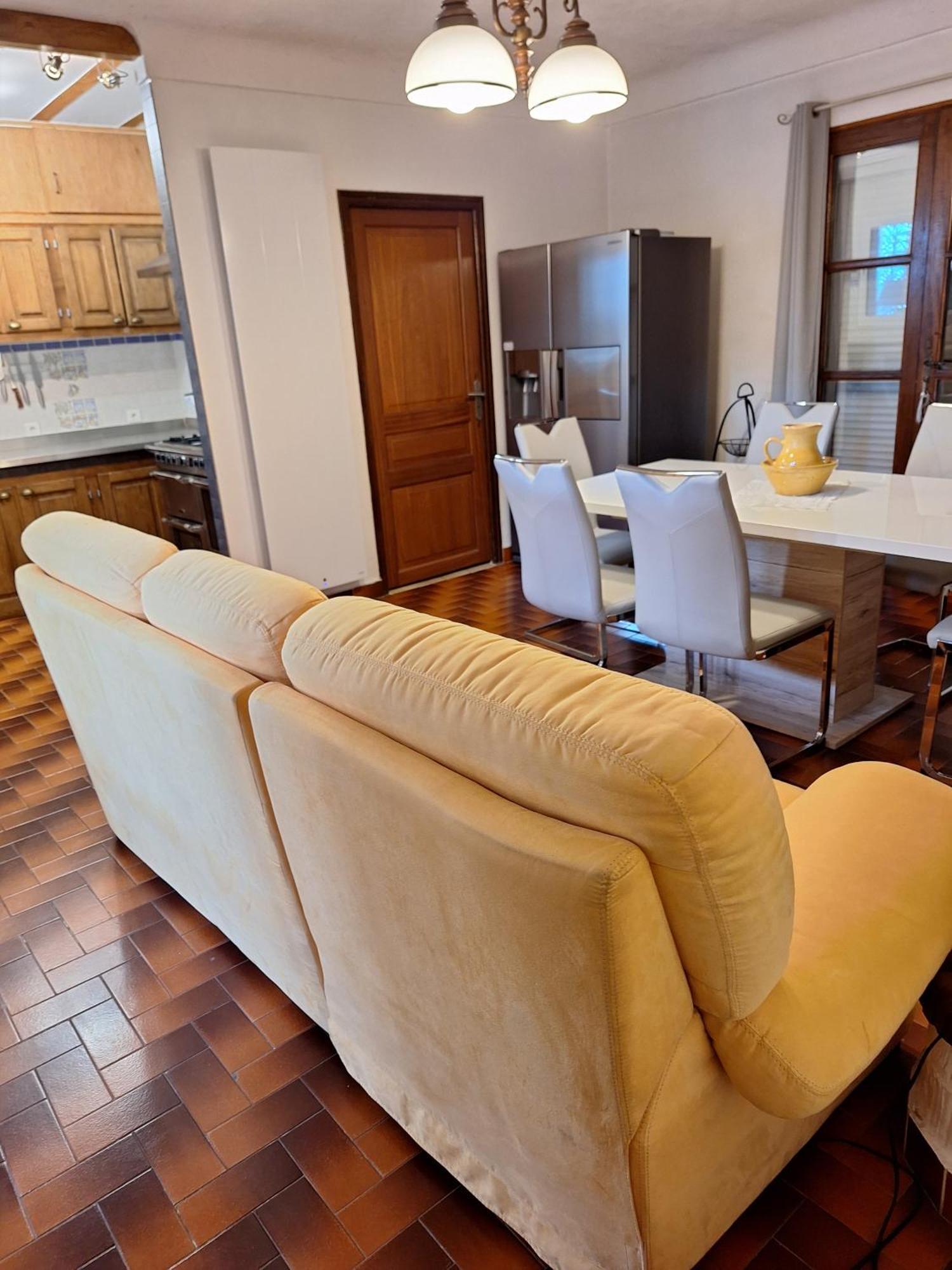 Les Vallons Holiday Home Lioux ภายนอก รูปภาพ